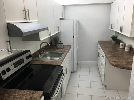 1251 NE 108th St # 120, Miami FL 33161