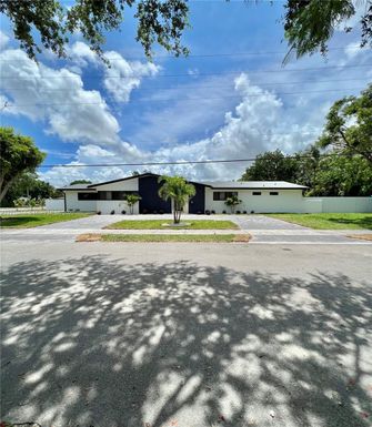 11990 SW 84th Ave, Miami FL 33156