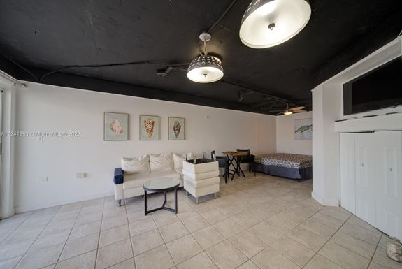 75460 Overseas Hwy # 3, Islamorada FL 33036