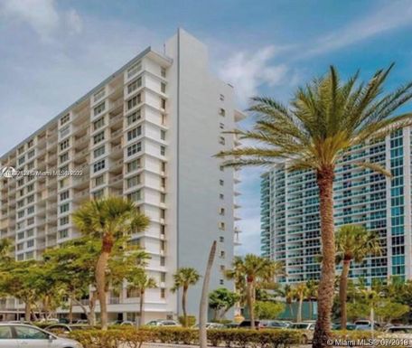 1865 79th St Csw # C, North Bay Village FL 33141