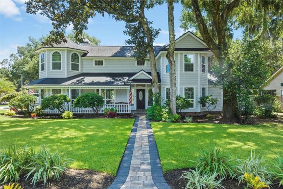 4029 Retford Dr, Jacksonville FL 32225