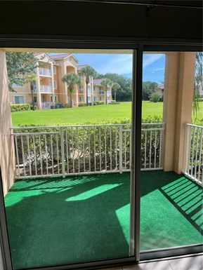 241 SW Palm Dr # 102, Port St. Lucie FL 34986