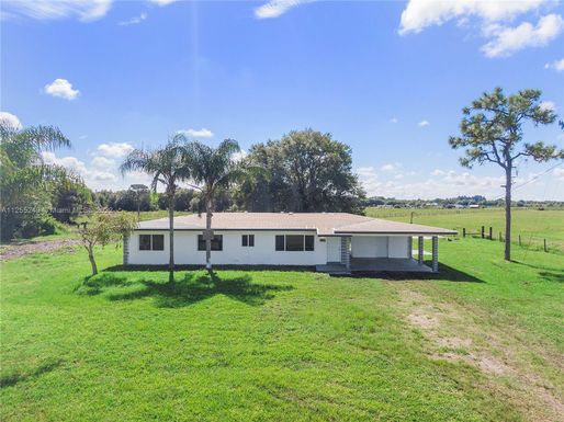 9812 HWY 70 EAST, Okeechobee FL 34972