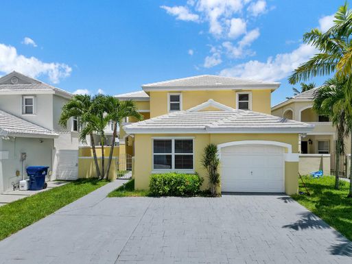 4767 SW 154th Ave, Miami FL 33185