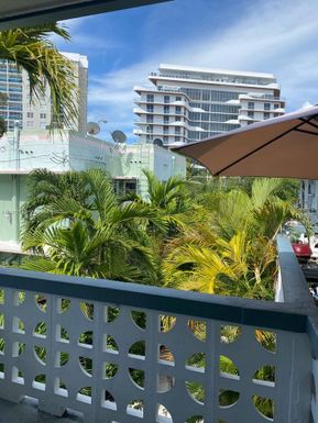 6805 Abbott Ave # 9, Miami Beach FL 33141