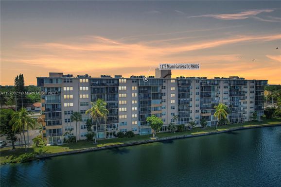 1175 NE Miami Gardens Dr, Miami FL 33179