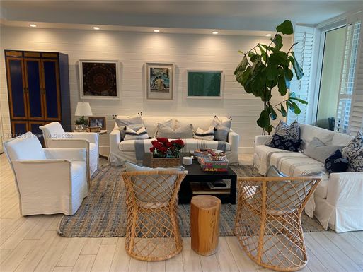 445 Grand Bay Dr # 104, Key Biscayne FL 33149