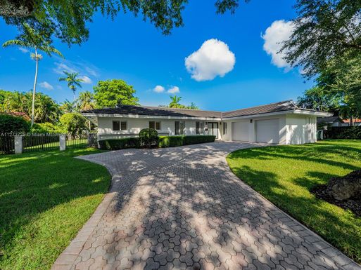 9700 SW 72nd Ave, Pinecrest FL 33156