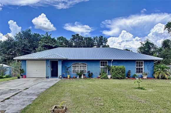 2736 W AVALON, Other City - In The State Of Florida FL 33825