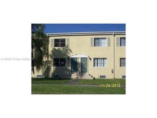 451 NW 84th Ter # 451, Miami FL 33150