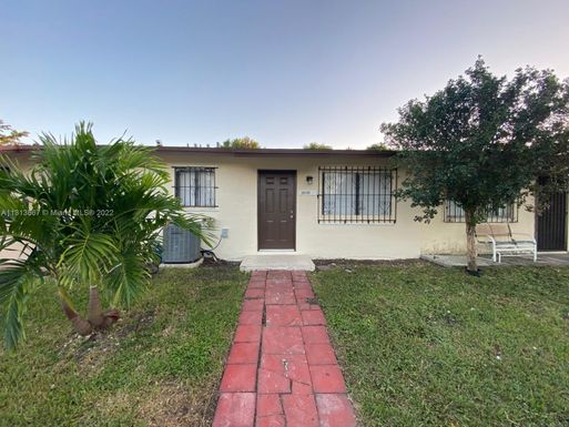 28185 SW 143rd Ct, Homestead FL 33033