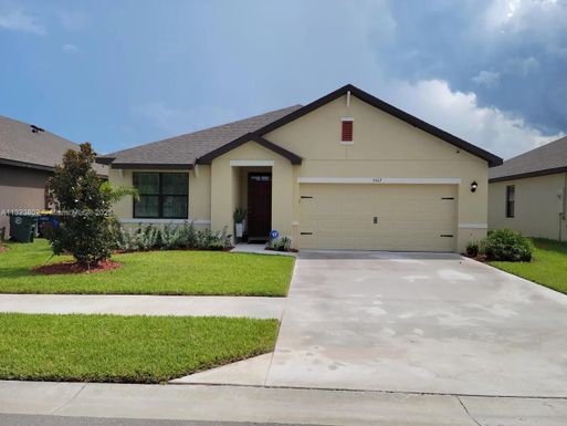 5517 Amusement Ave, Fort Pierce FL 34947