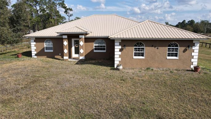 506 Ballard Rd, Sebring FL 33825