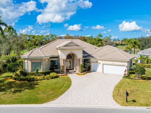 17248 Gulf Pine Cir, Wellington FL 33414