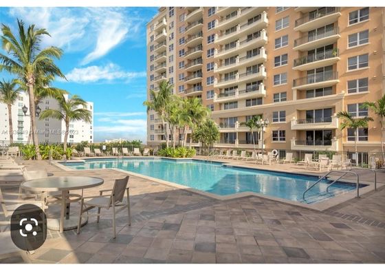 3232 SW 22nd St # 1003, Miami FL 33145