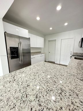 256 W 25th St # 256, Riviera Beach FL 33404