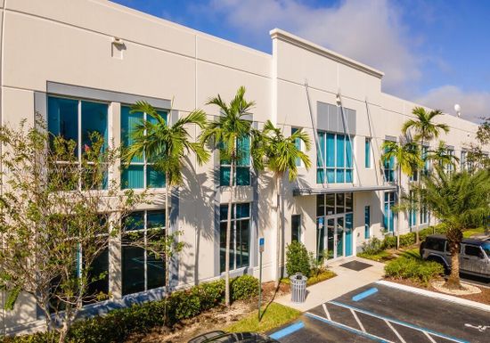 2000 NW 150th Ave # 2109, Pembroke Pines FL 33028