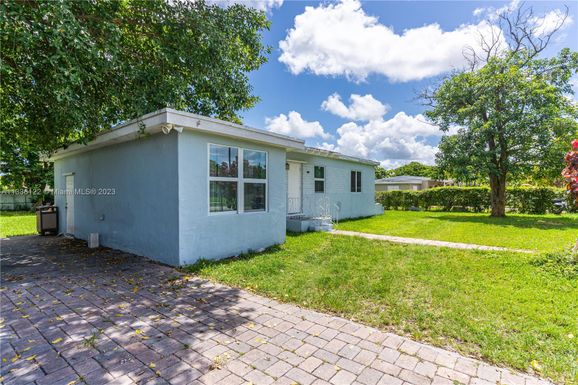 26901 SW 144th Ave, Homestead FL 33032
