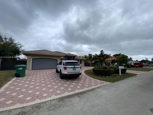 19060 SW 128th Ave, Miami FL 33177