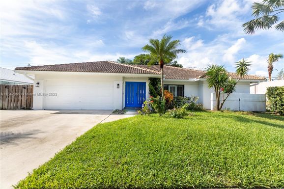 1598 SW 15th St, Boca Raton FL 33486