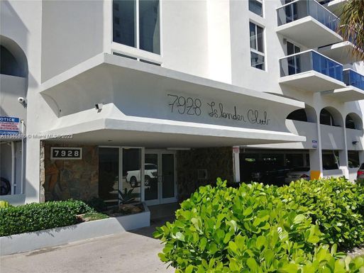 7928 West Dr, North Bay Village FL 33141