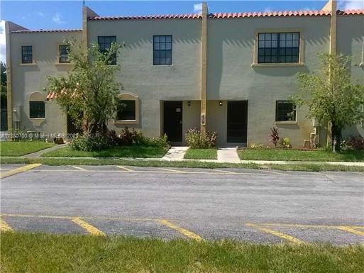 3911 SW 52nd Ave # 3, Pembroke Park FL 33023