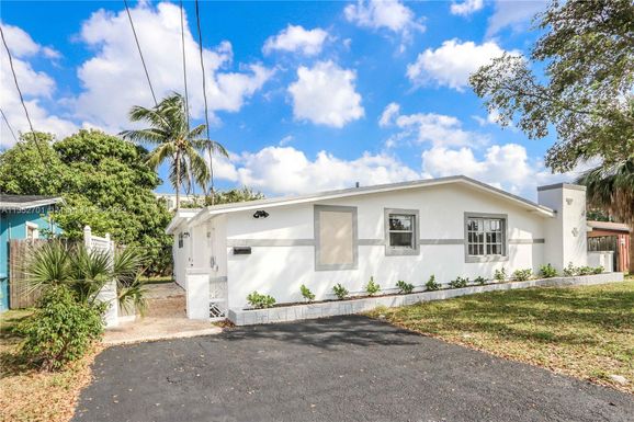 4421 NW 34th Ct, Lauderdale Lakes FL 33319