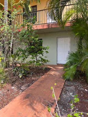 2720 NE 8th Ave # 6, Wilton Manors FL 33334