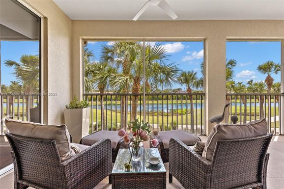 11079 Harbour Yacht Ct # 202, Fort Myers FL 33908