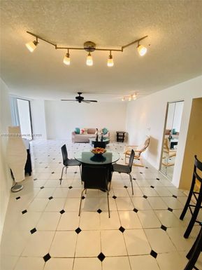 400 LESLIE DR # 611, Hallandale Beach FL 33009