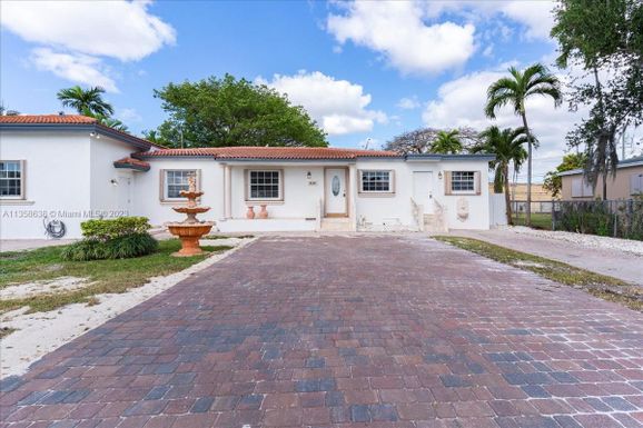 2130 SW 76th Ct # B, Miami FL 33155