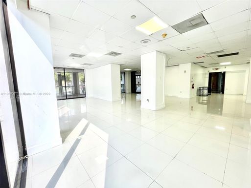 33 SW 2nd Ave # 101, Miami FL 33130