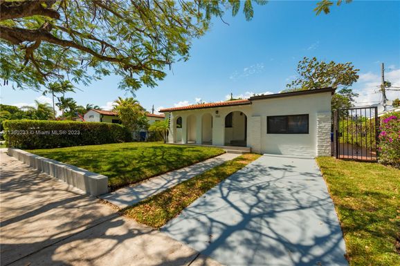 1960 SW 33rd Ct, Miami FL 33145
