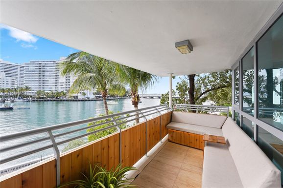 1491 Lincoln Ter # 201, Miami Beach FL 33139