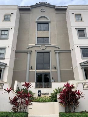 1650 Galiano St # 411, Coral Gables FL 33134