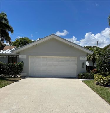 126 Ocean Pines Ter # 126, Jupiter FL 33477