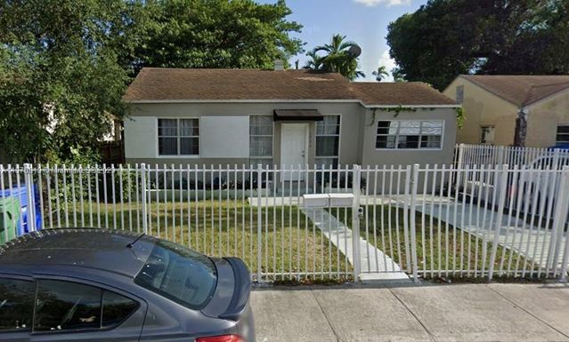 1774 NW 46th St, Miami FL 33142