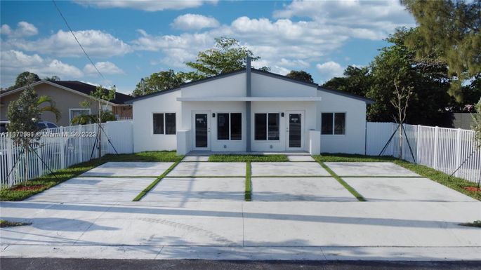 12060 SW 216 St # A, Miami FL 33170