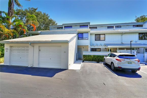 7840 SW 86 St # 23, Miami FL 33143