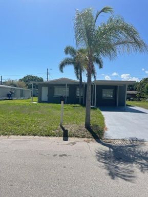 3975 46th Pl, Vero Beach FL 32967