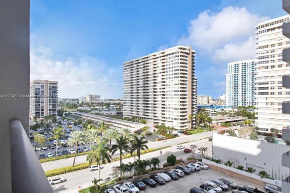 2030 S Ocean Dr # 804, Hallandale Beach FL 33009