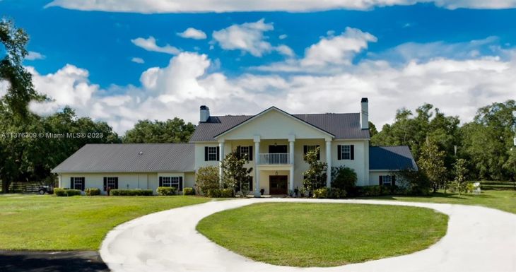 4220 County Road 78, La Belle FL 33935