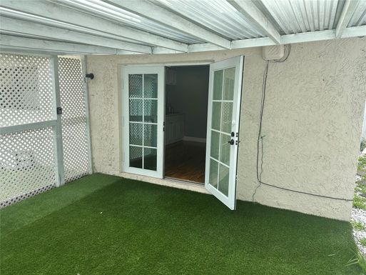 2461 NW 14th St, Fort Lauderdale FL 33311