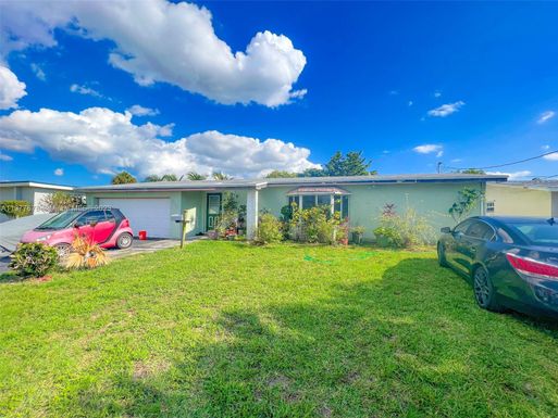 8370 NW 20th Ct, Sunrise FL 33322