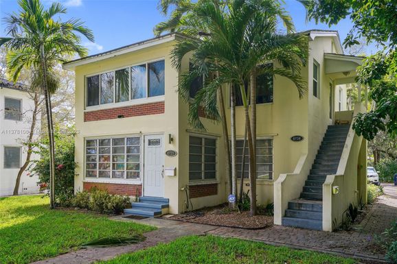 8720 NE 2nd Ave, El Portal FL 33138