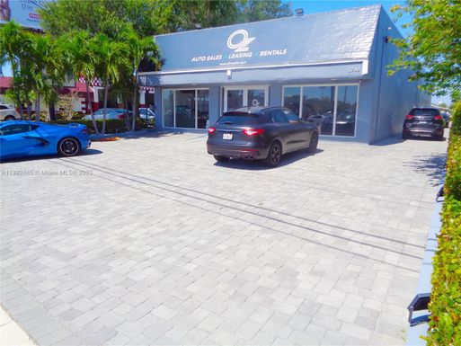 3749 N Federal Hwy, Pompano Beach FL 33064