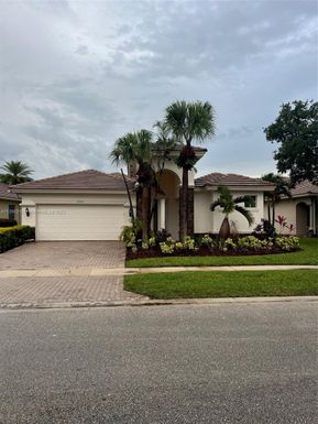 9526 Osprey Isles Blvd, Palm Beach Gardens FL 33412