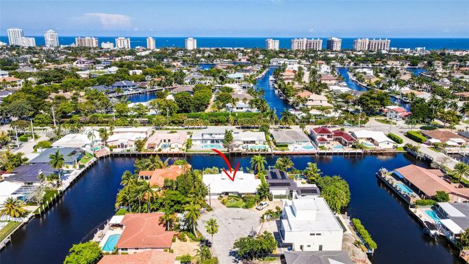 2840 NE 59th Ct, Fort Lauderdale FL 33308