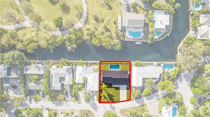 3301 NE 18th Ter, Oakland Park FL 33306