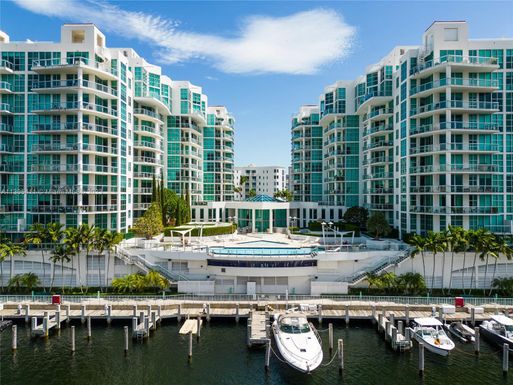 3131 NE 188th St # 1212, Aventura FL 33180